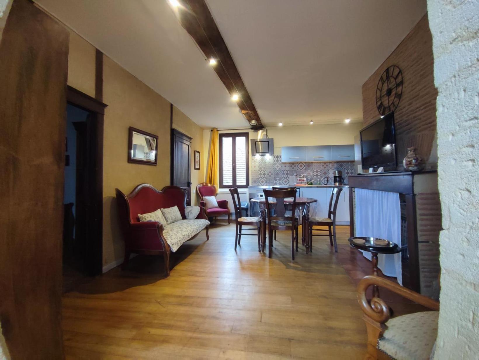 Habitation Saint-Clar Vieille Ville Μπερζεράκ Εξωτερικό φωτογραφία